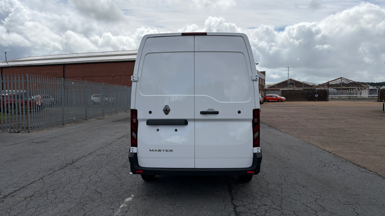 Renault Master Lwb Diesel Fwd LM35 Blue dCi 150 Advance Medium Roof Van